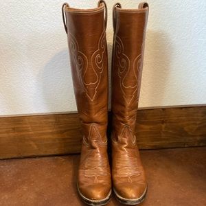 Vintage Tony Lama boots!